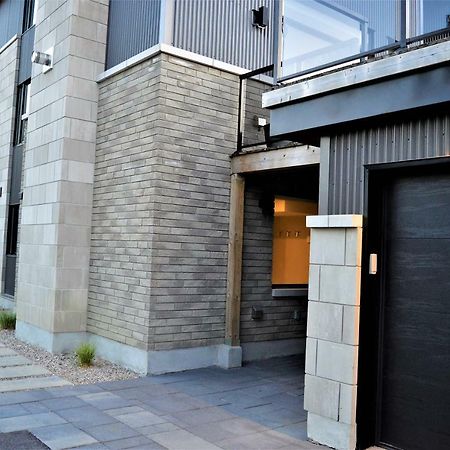 Simply Luxury Stays Ottawa Esterno foto