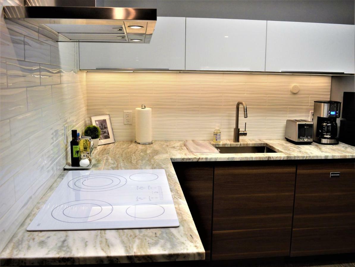 Simply Luxury Stays Ottawa Esterno foto