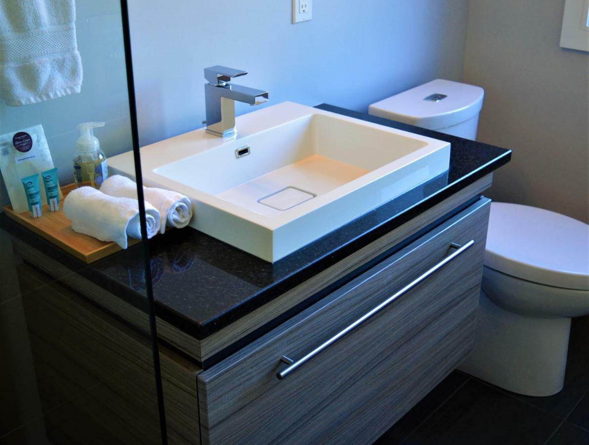 Simply Luxury Stays Ottawa Esterno foto